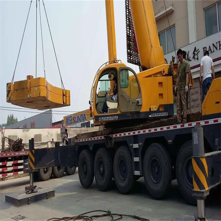 临海当地吊车出租|机器吊装|75吨|工厂搬迁服务